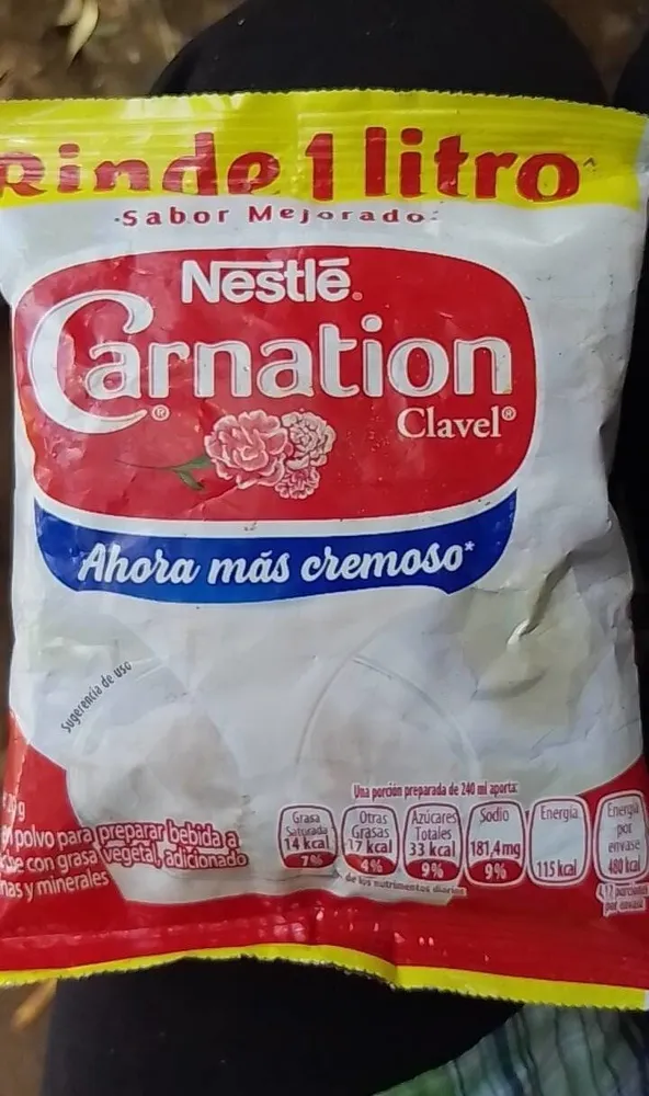 Leche en polvo Nestlé Carnation Clavel