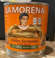 Chiles serranos en escabeche