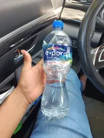 Agua de litro epura