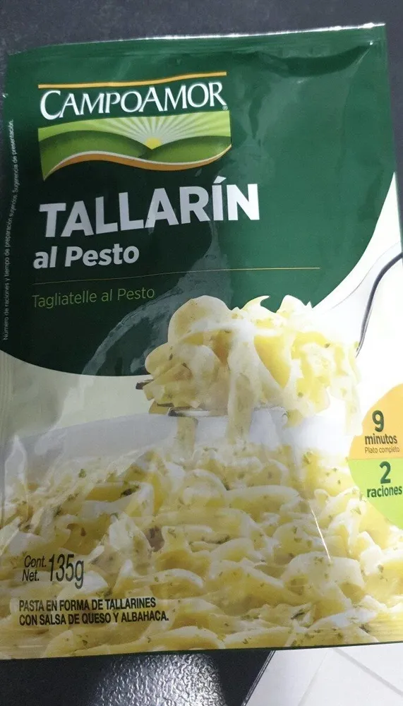 Tallarín al pesto