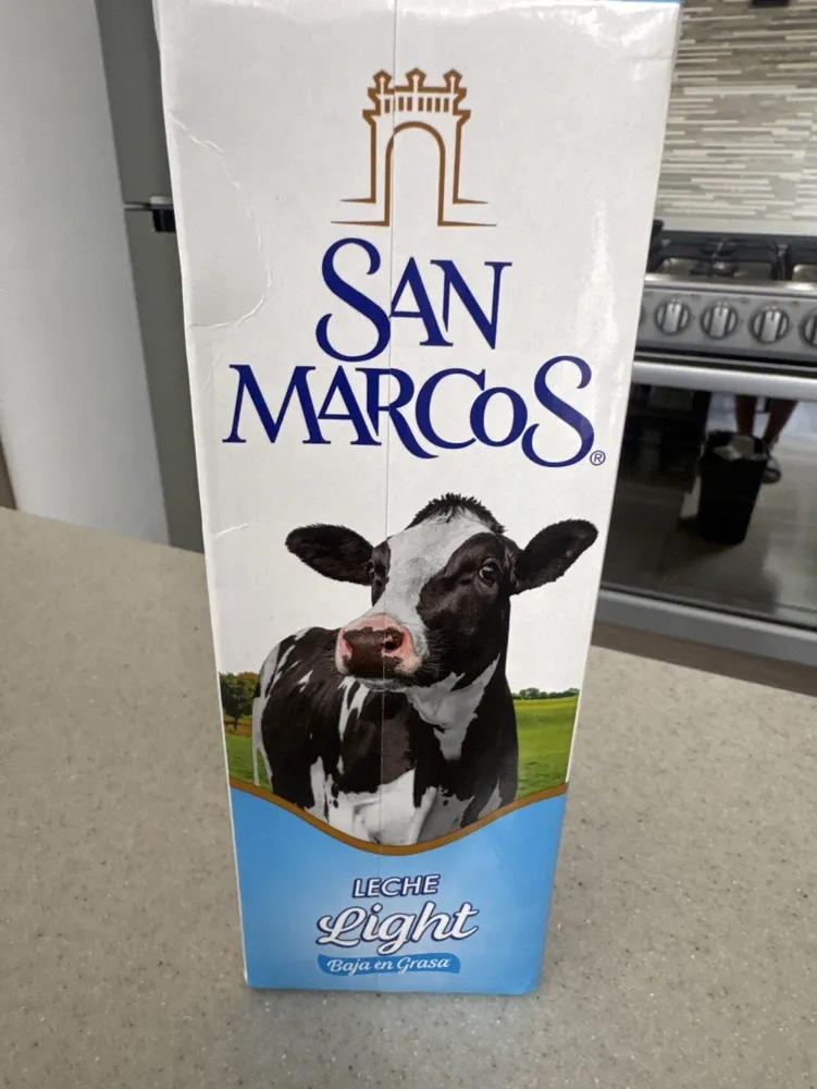 Leche baja en grasa San Marcos
