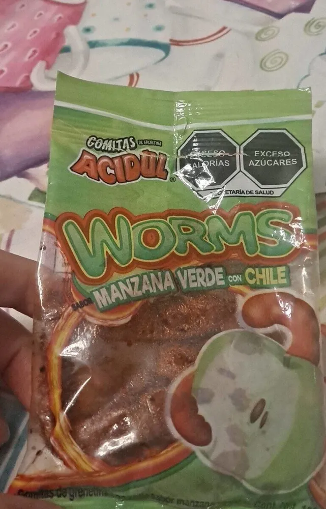 Worms manzana verde