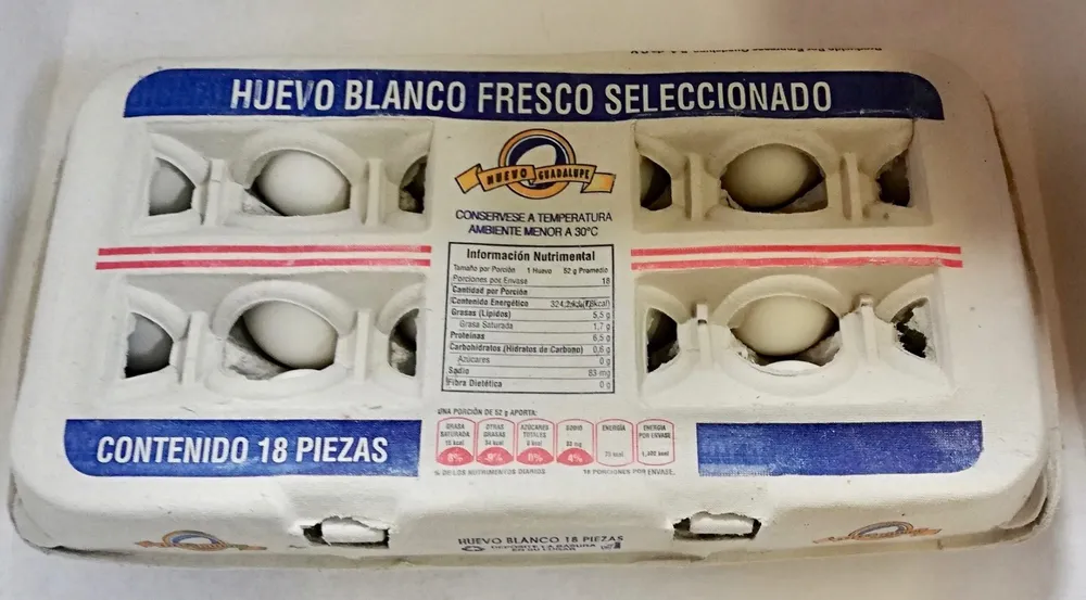 Guadalupe Huevo blanco fresco seleccionado