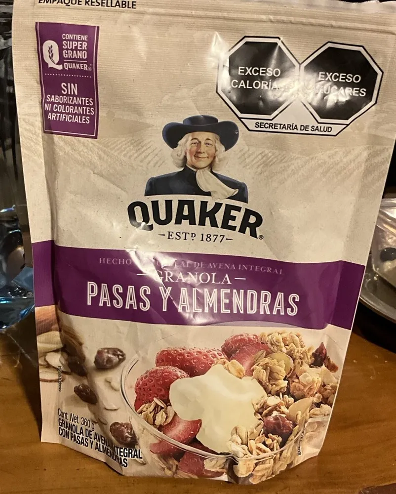 Buenos días Granola Con pasas, almendras y miel