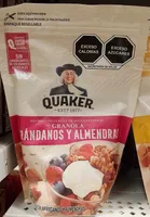 Arandanos y almendras