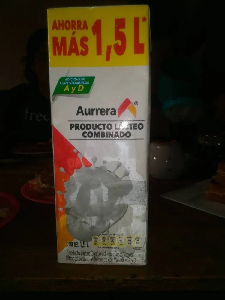 Producto lácteo combinado