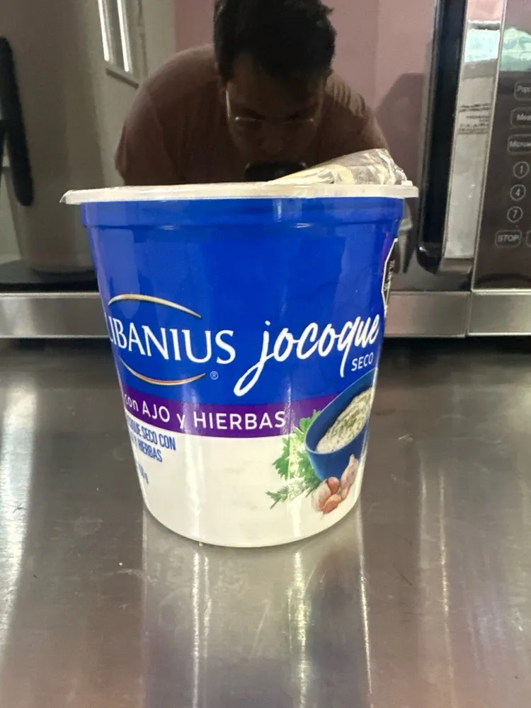 Jocoque Seco con Ajo y Hierbas