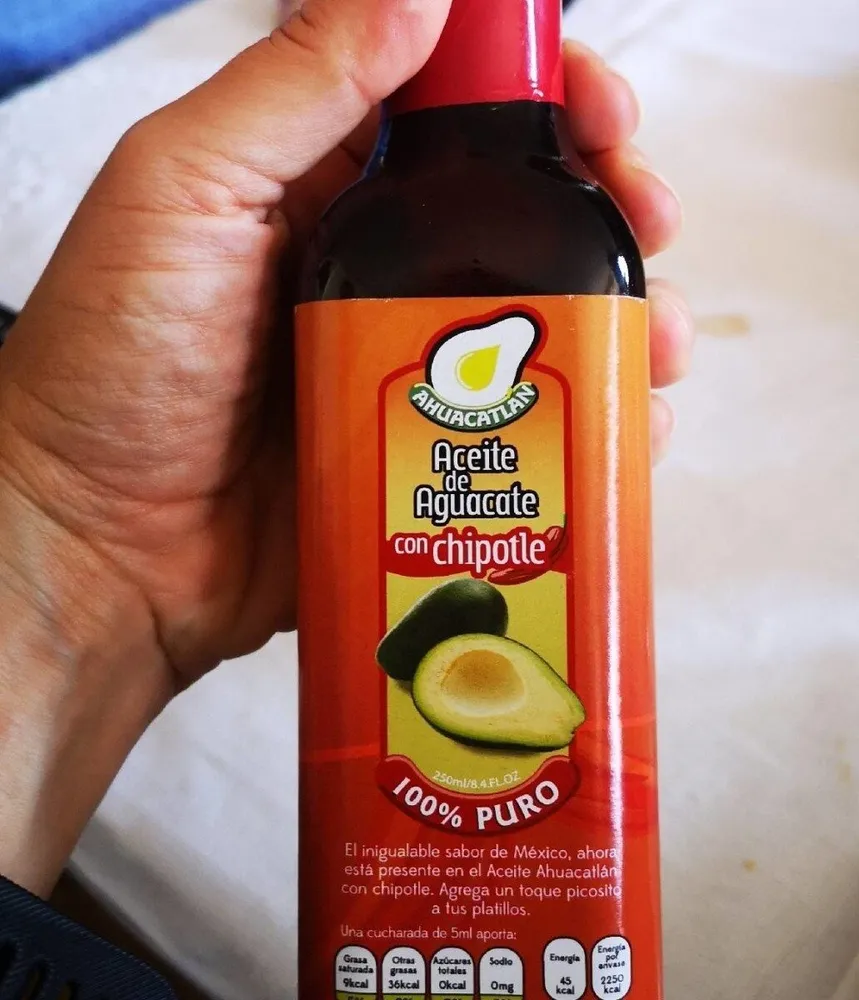 Aceite de aguacate con chipotle