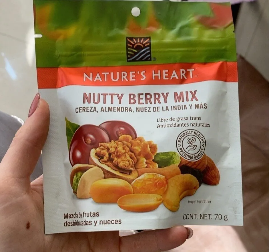 Frutas deshidratadas y nueces Nature's Heart nutty berry mix