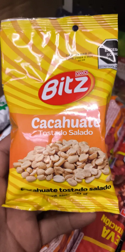 Cacahuate mitades frito salado