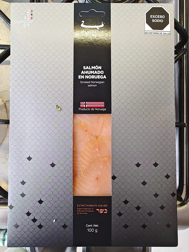 Salmón ahumado en noruega