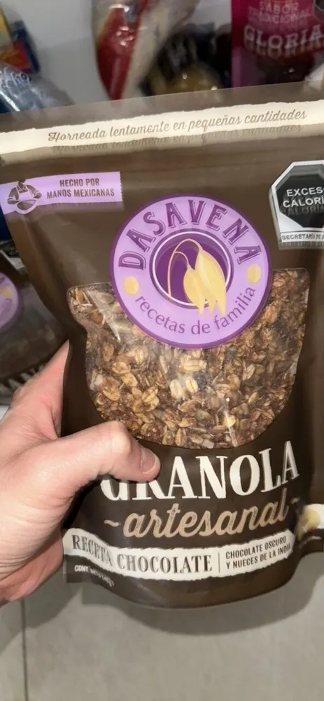 Granola artesanal con chocolate