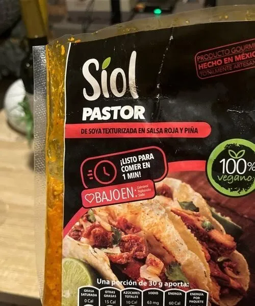 Soya. Pastor
