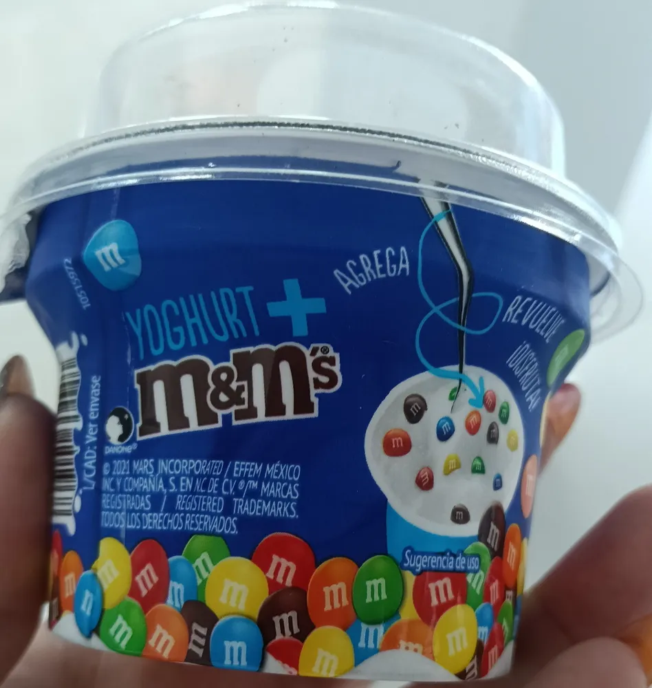 Yoghurt + M&M's