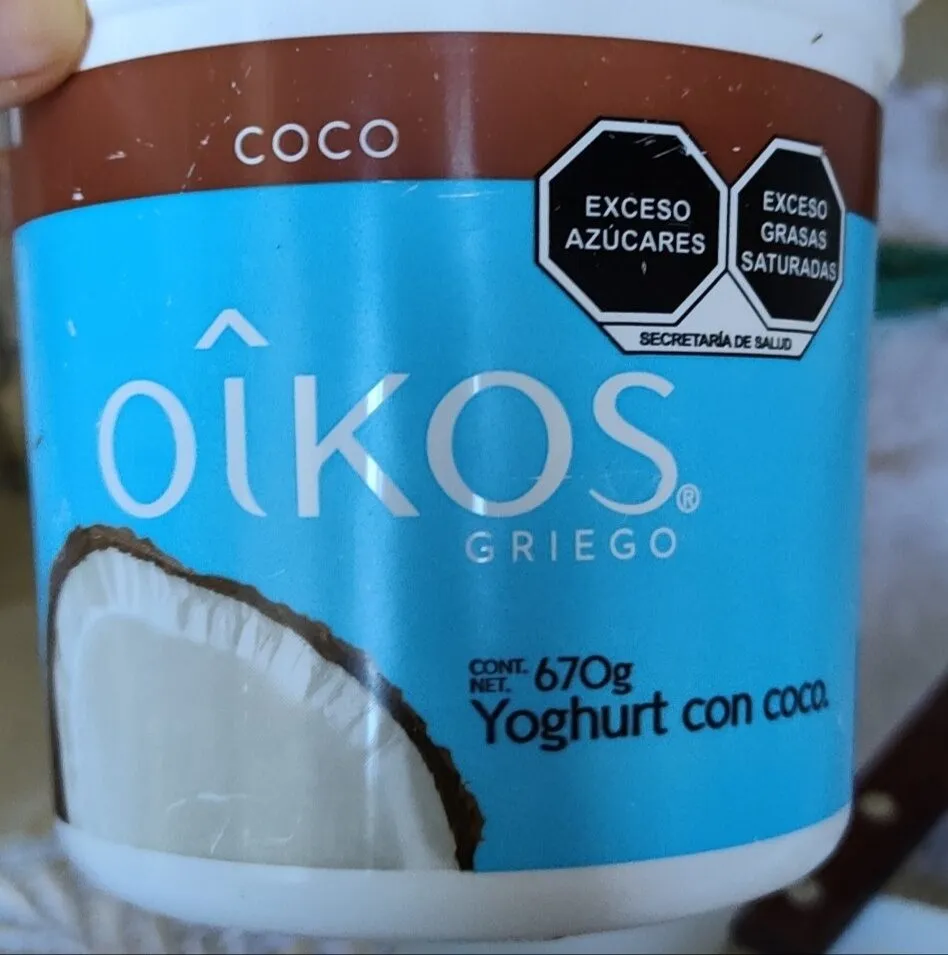 Yogurt con coco estilo griego