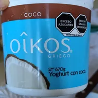 Yogurt con coco estilo griego