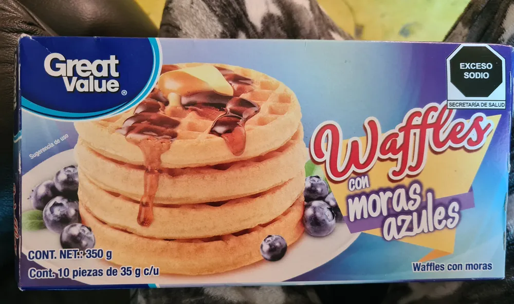 Waffles con moras azules