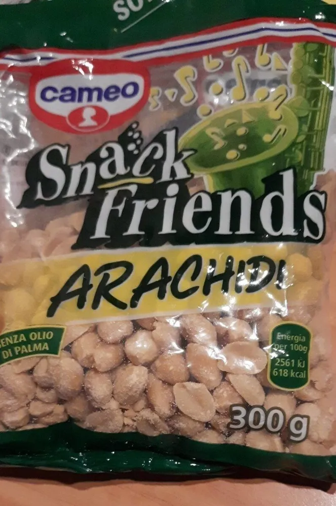 Arachidi cameo snack friends