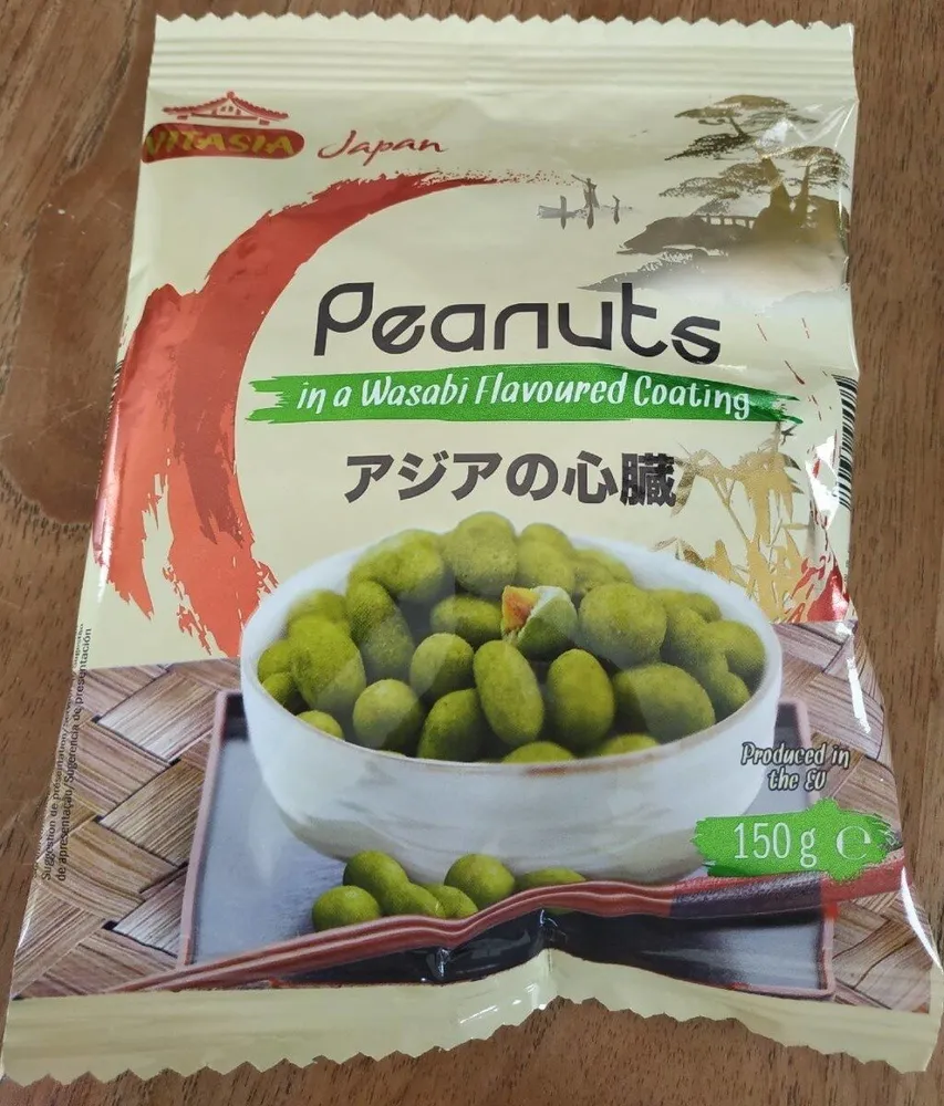 Peanuts in a Wasabi Flavoured Coating