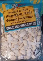 Roasted pumpkin seeds in shell