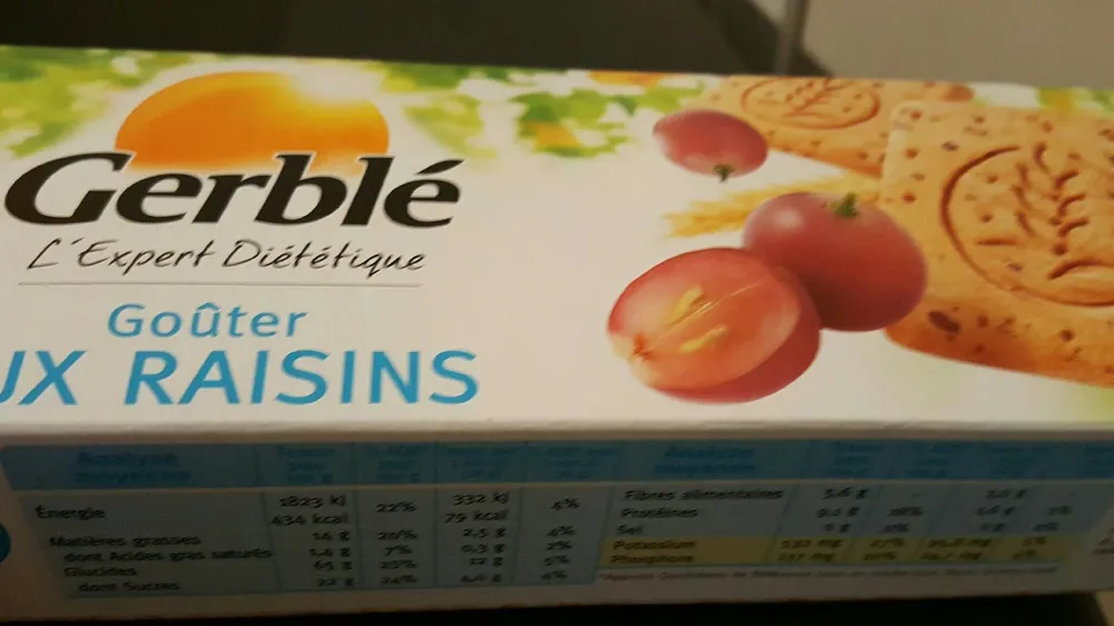 Goûter aux raisins