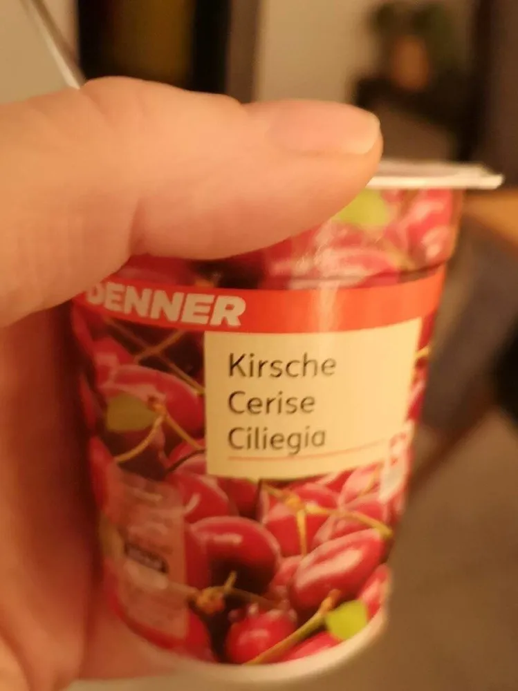 Yogurt cerise