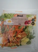 Mischsalat mit poulet und ei