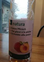 Thé glacé à la pêche