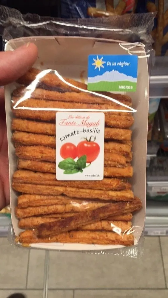 Bâtonnets croustillants vaudois tomate basilic