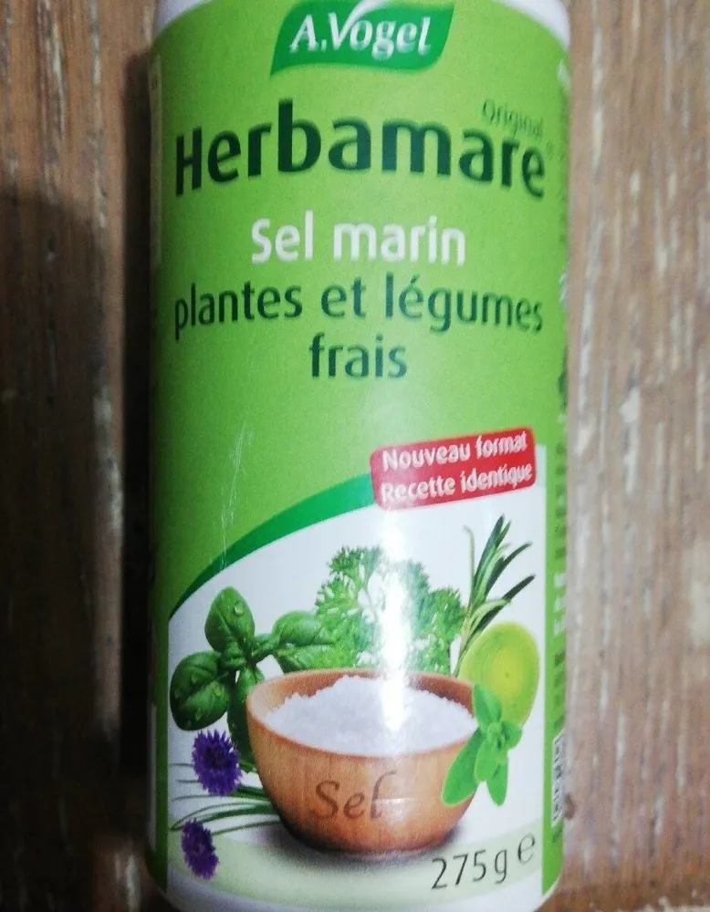 Sel marin plantes et légumes frais