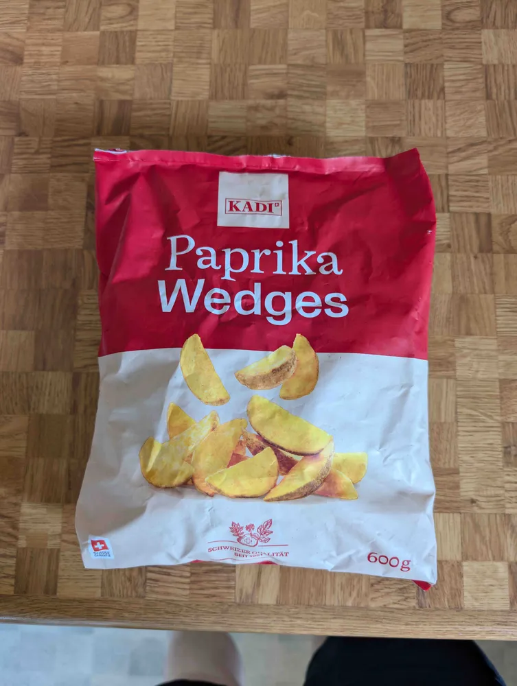Paprika Wedged