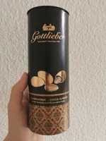 Cocoa almonds