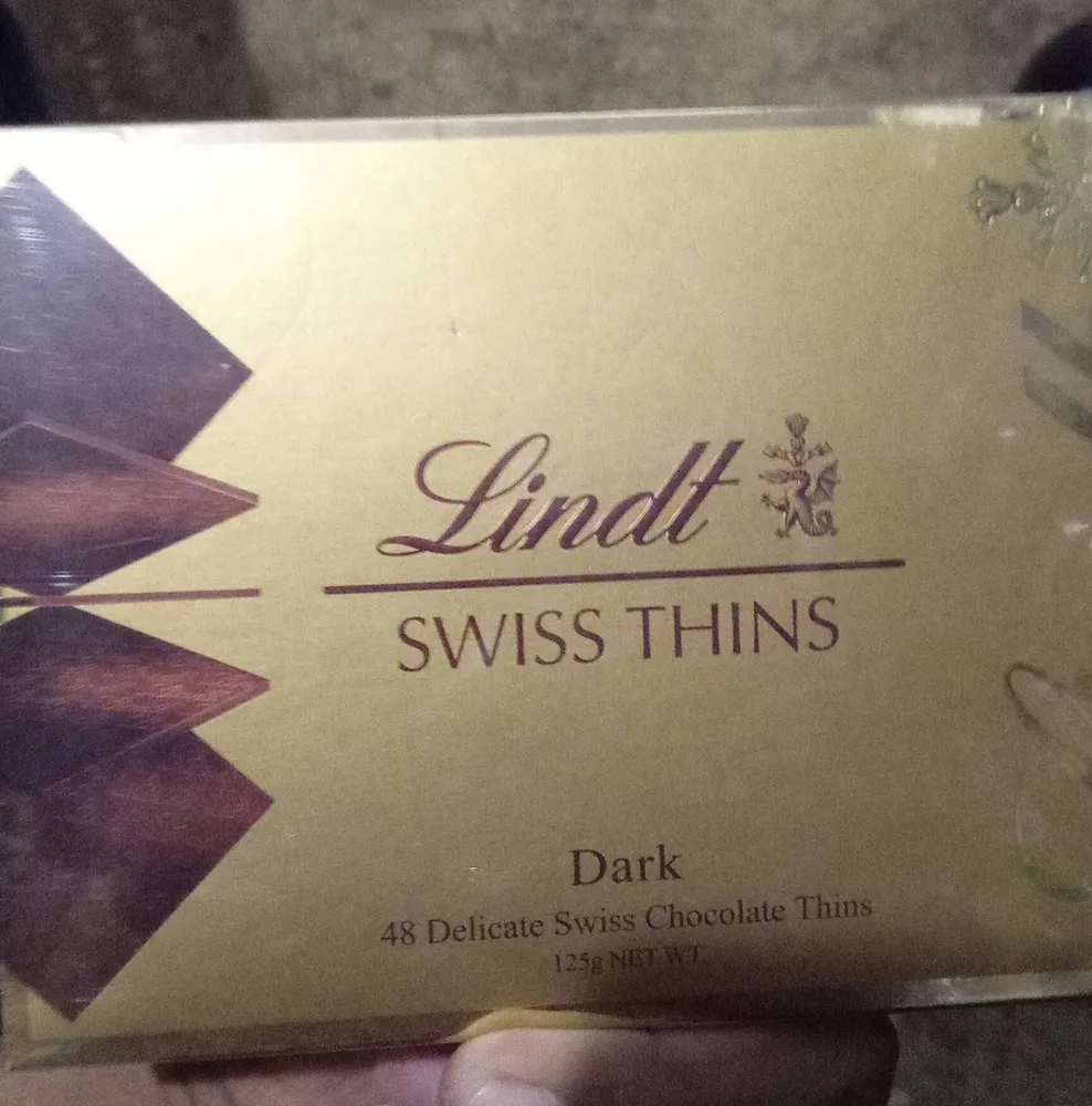 Lindt  swiss thins