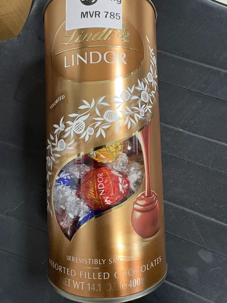 Lindt lindor Assorted filled chocolate