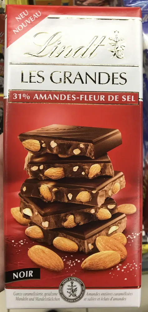 Les Grandes 31% Amandes - Fleur de Sel Noir