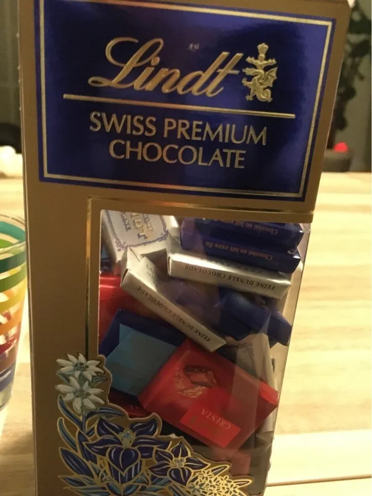 Lindt swiss premium chocolate