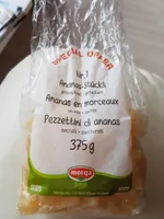 Ananas en moceaux