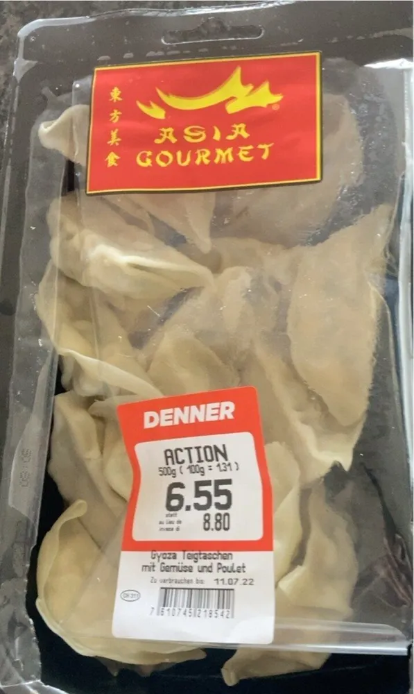 Gyoza Teigtaschen mit Gemüse unf Poulet