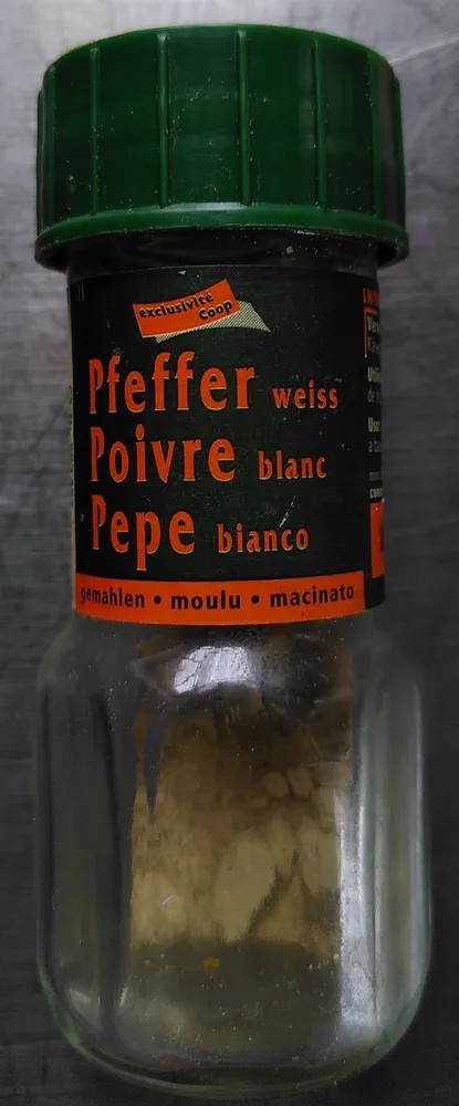 Poivre blanc moulu