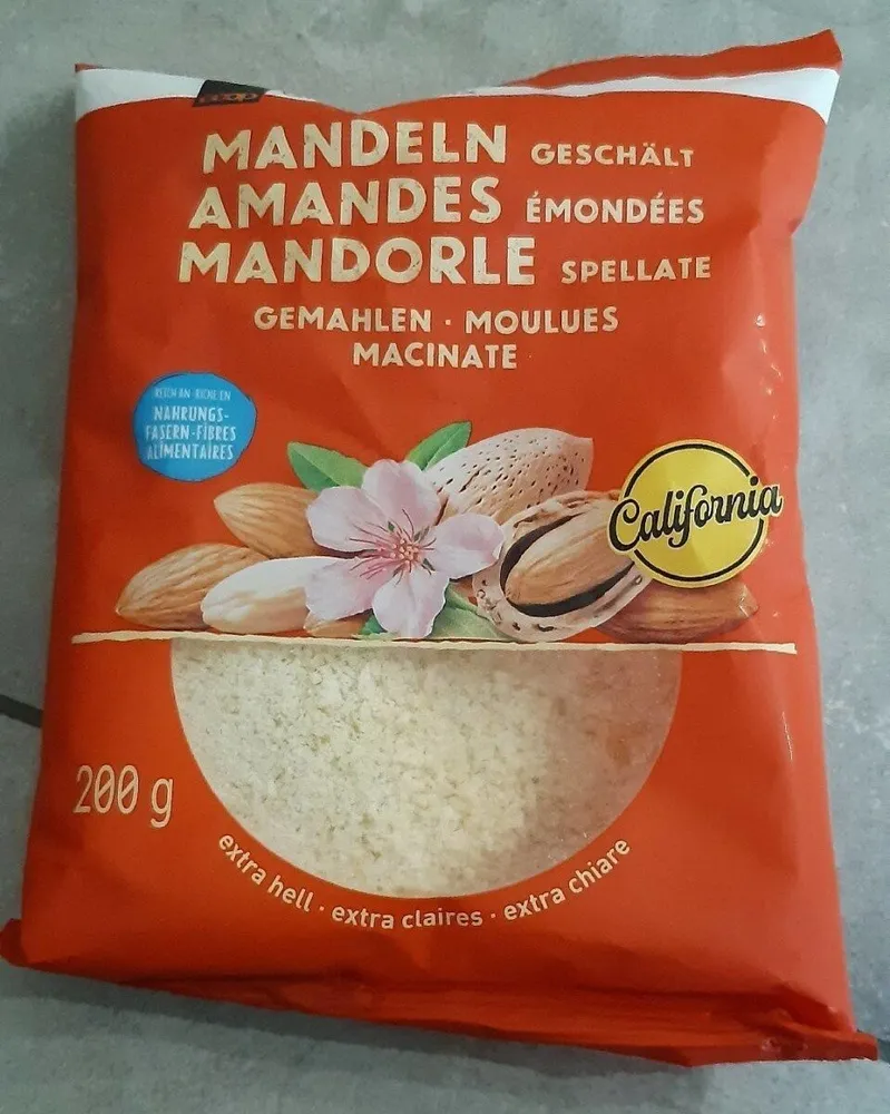 Amandes émondées