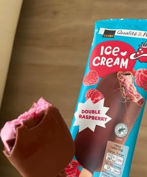 Ice Cream double raspberry