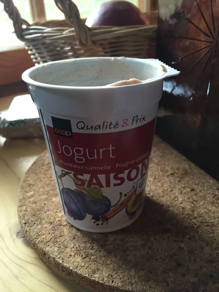 Yogourt de saison pruneaux cannelle