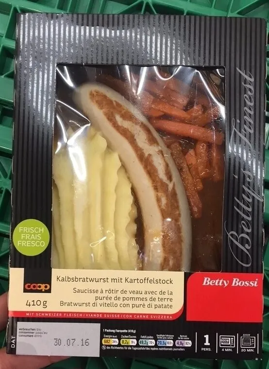 Veal roasting sausage with mashed potatoes