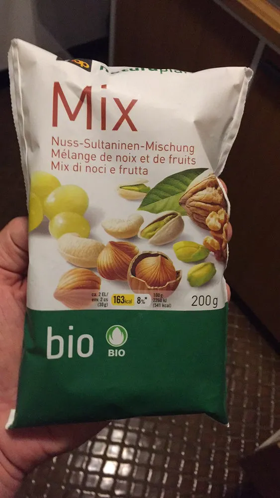 Mix : Mélange de noix et de fruits