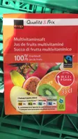 Jus de fruits multivitaminé