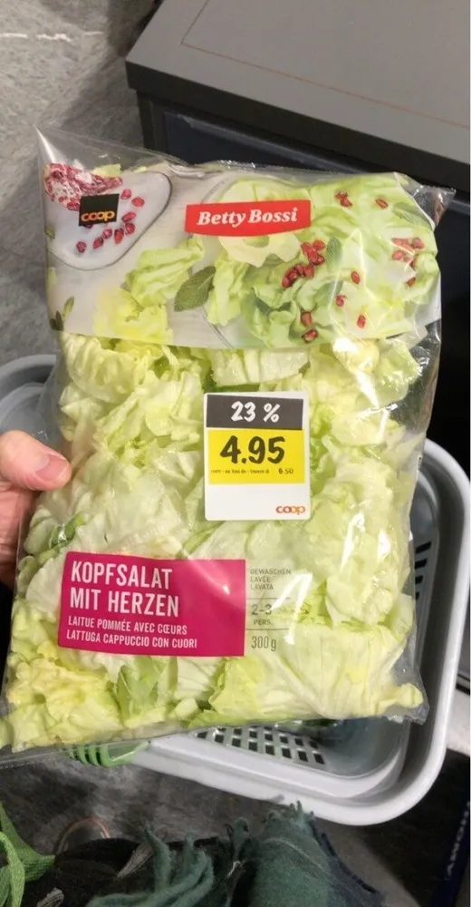 Kopfsalat mit Herzen