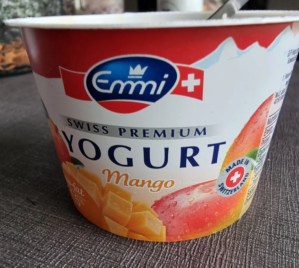 Emmi Swiss Premium Mango Yogurt