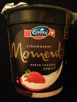 Emmi Moments extra creamy srtawberry yogourt