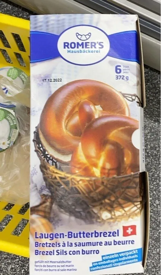Laugen-Butterbretzel