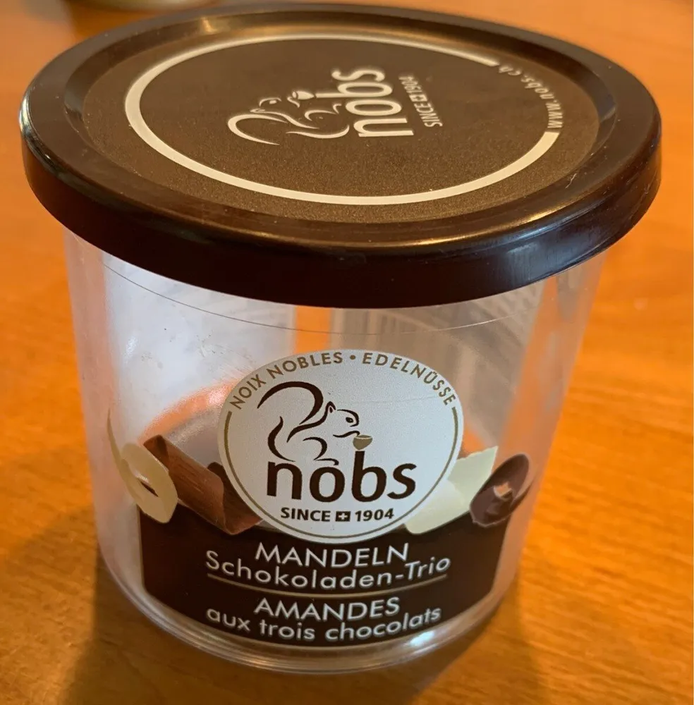 Amandes aux trois chocolats